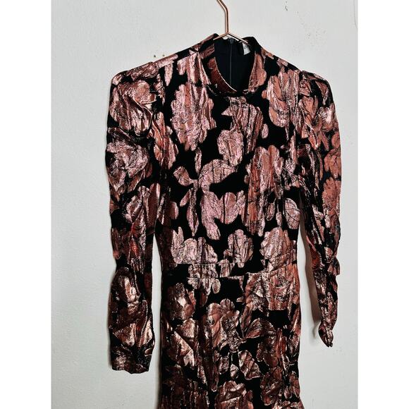 YUMI KIM Metallic Floral Princess Sleeve Flowy Hemline Long Dress Size XS - Picture 3 of 10